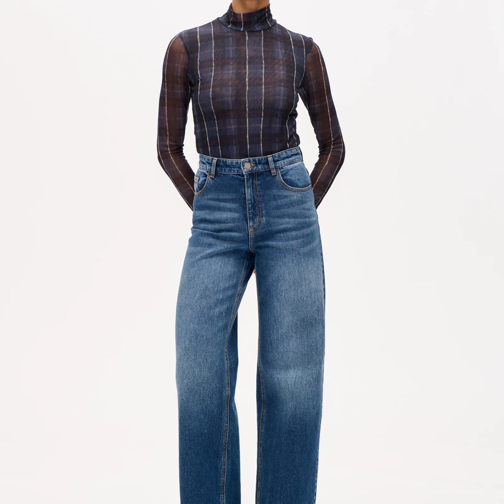 High-Waisted Baum Und Pferdgarten NINI Stylish Blue Wide Leg Women's Jeans